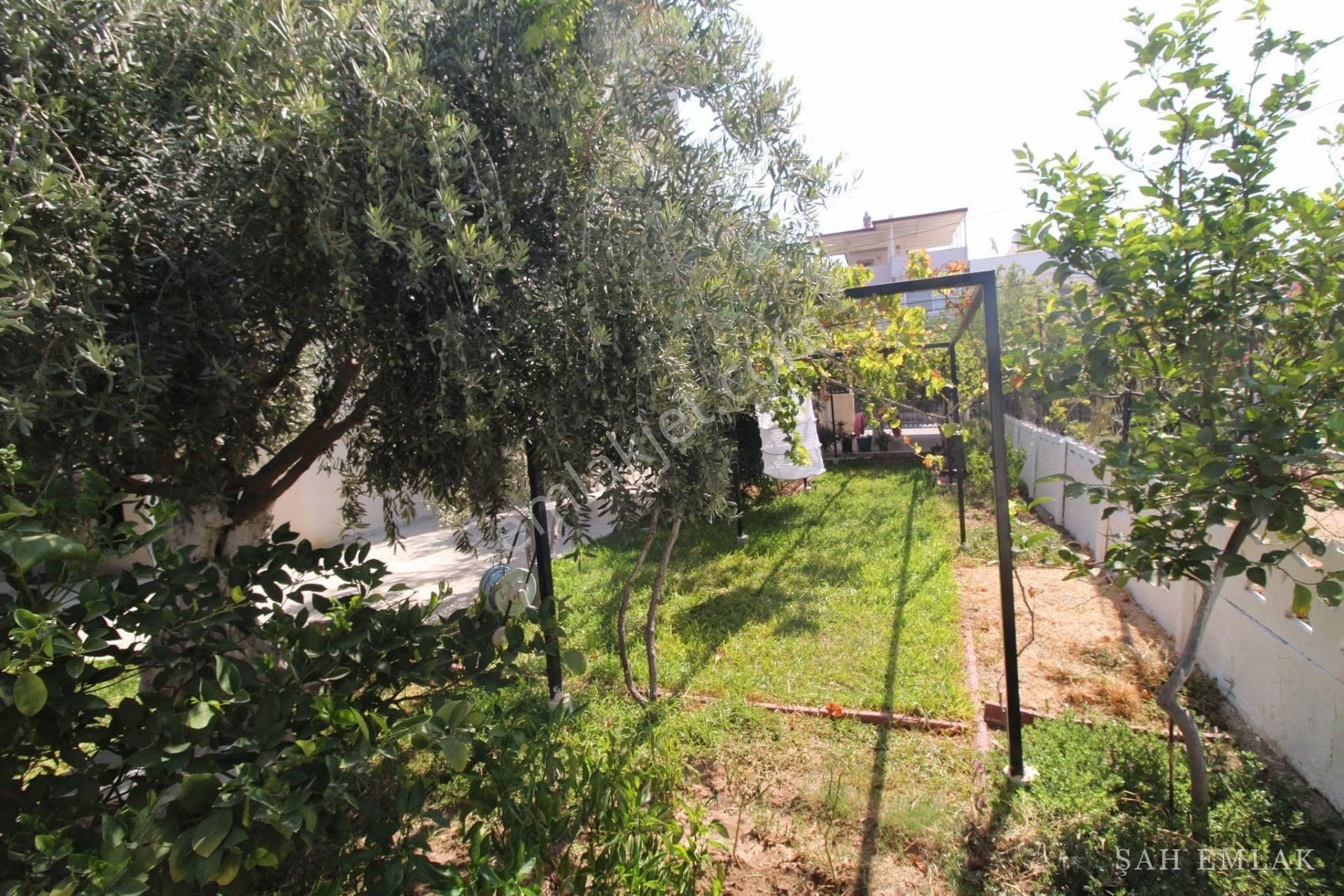Detached 3+1 villa with garden, 200 m from the sea, in Akbük — photo 20