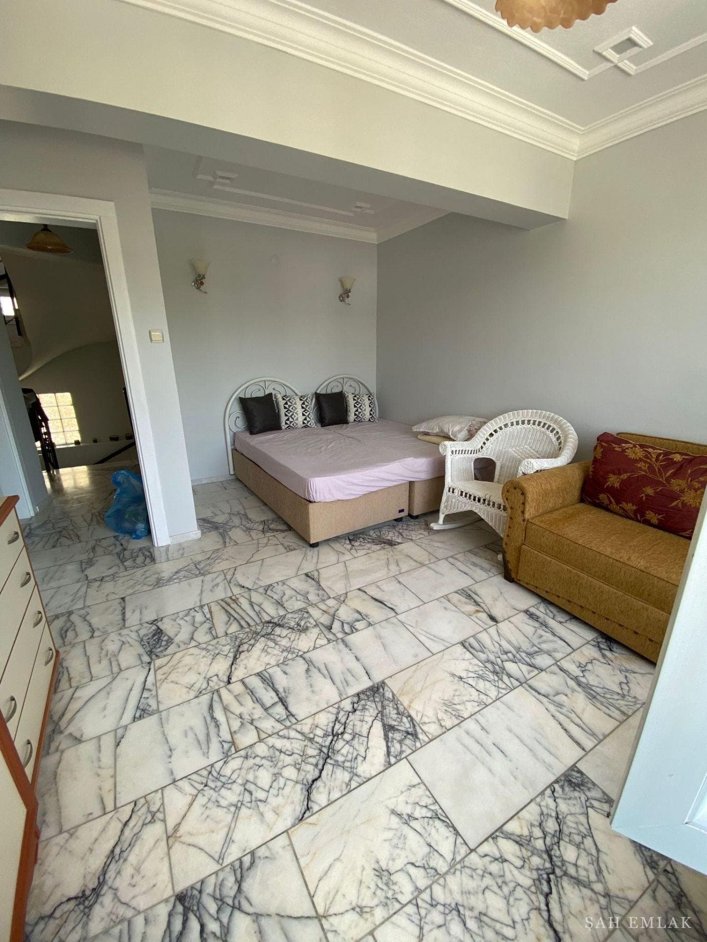 Altınkum'da denize 400 m, havuzlu müstakil 3+1 villa — fotoğraf 14