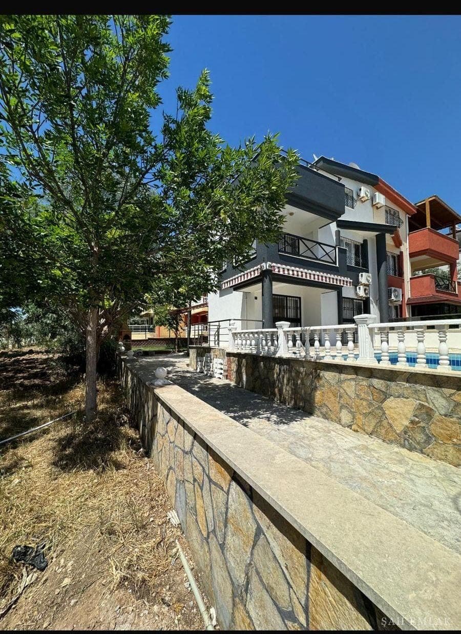 Altınkum'da denize 400 m, havuzlu müstakil 3+1 villa — fotoğraf 18