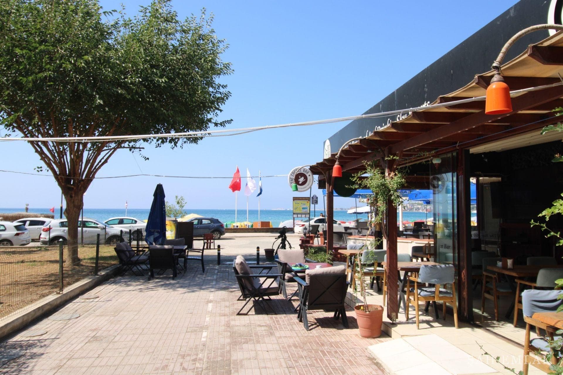 Altınkum'da denize 30 m mesafede 180 m² restoran, kafe ve bar — fotoğraf 8