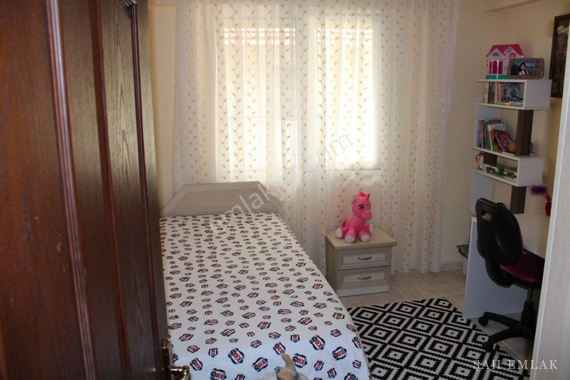 4+1 penthouse duplex apartment 300 m from the sea in Altınkum — photo 6