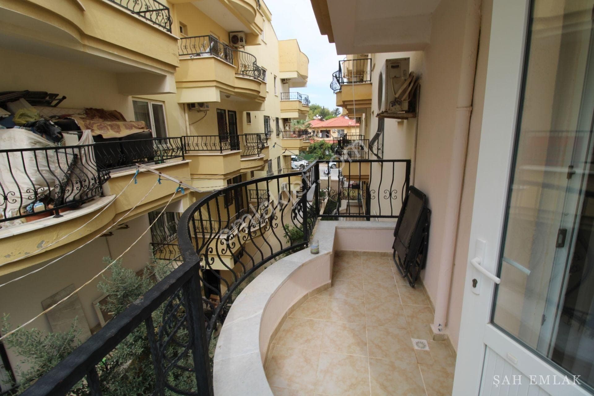 3+1-Wohnung teilmöbliert mit offener Küche, 350 m zum Meer, Altınkum — Foto 13