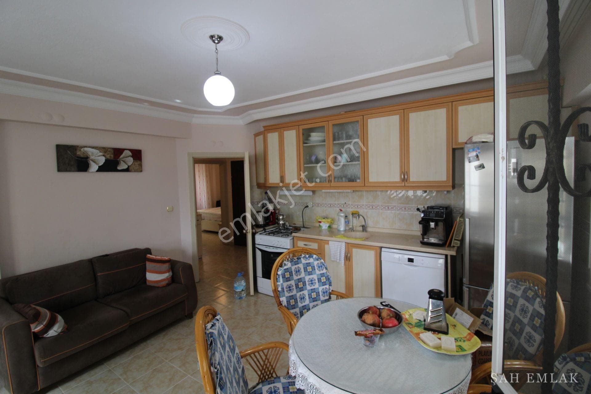 Altınkum'da denize 350 m, açık mutfaklı 3+1 kısmen eşyalı daire — fotoğraf 17