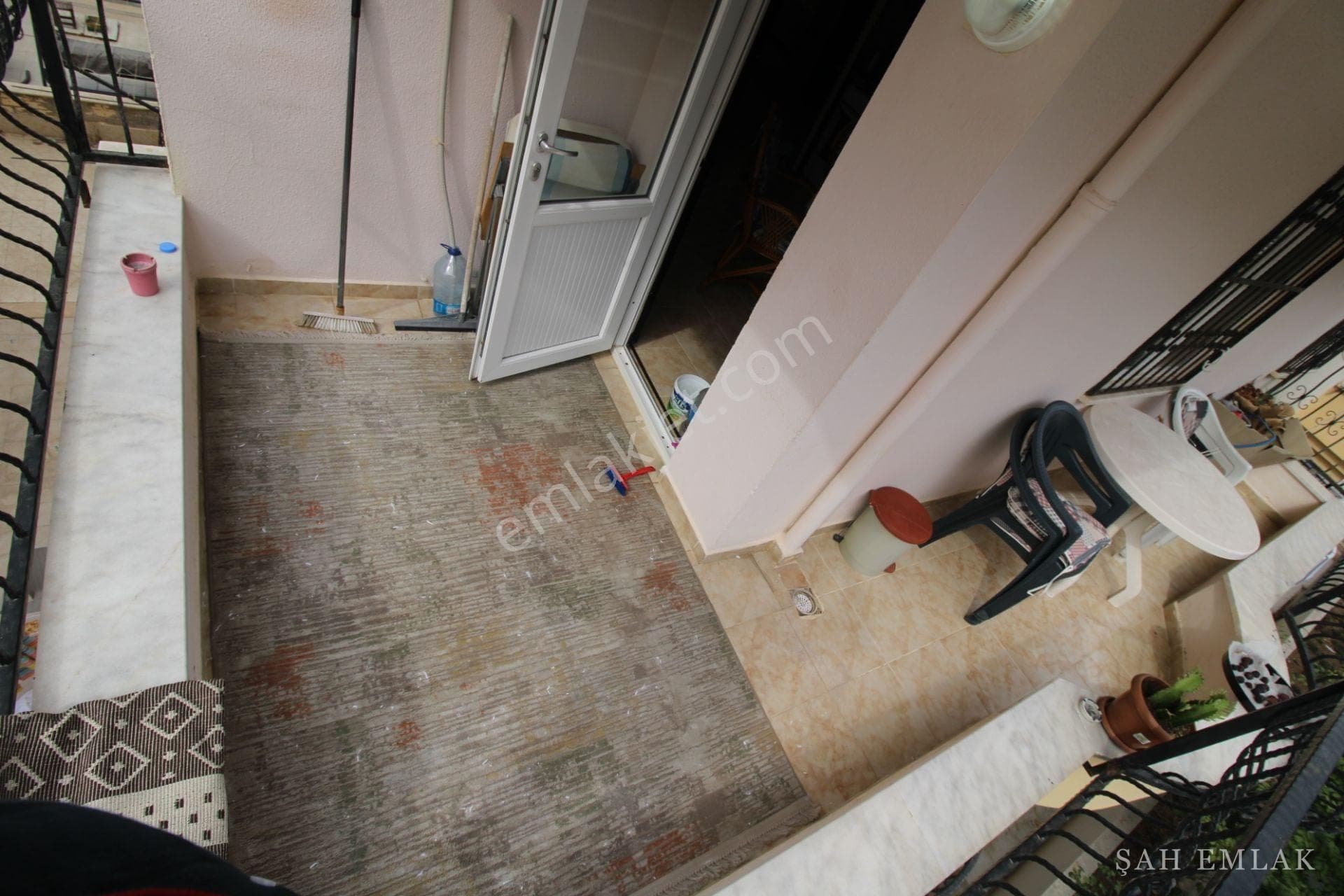 Altınkum'da denize 350 m, açık mutfaklı 3+1 kısmen eşyalı daire — fotoğraf 20
