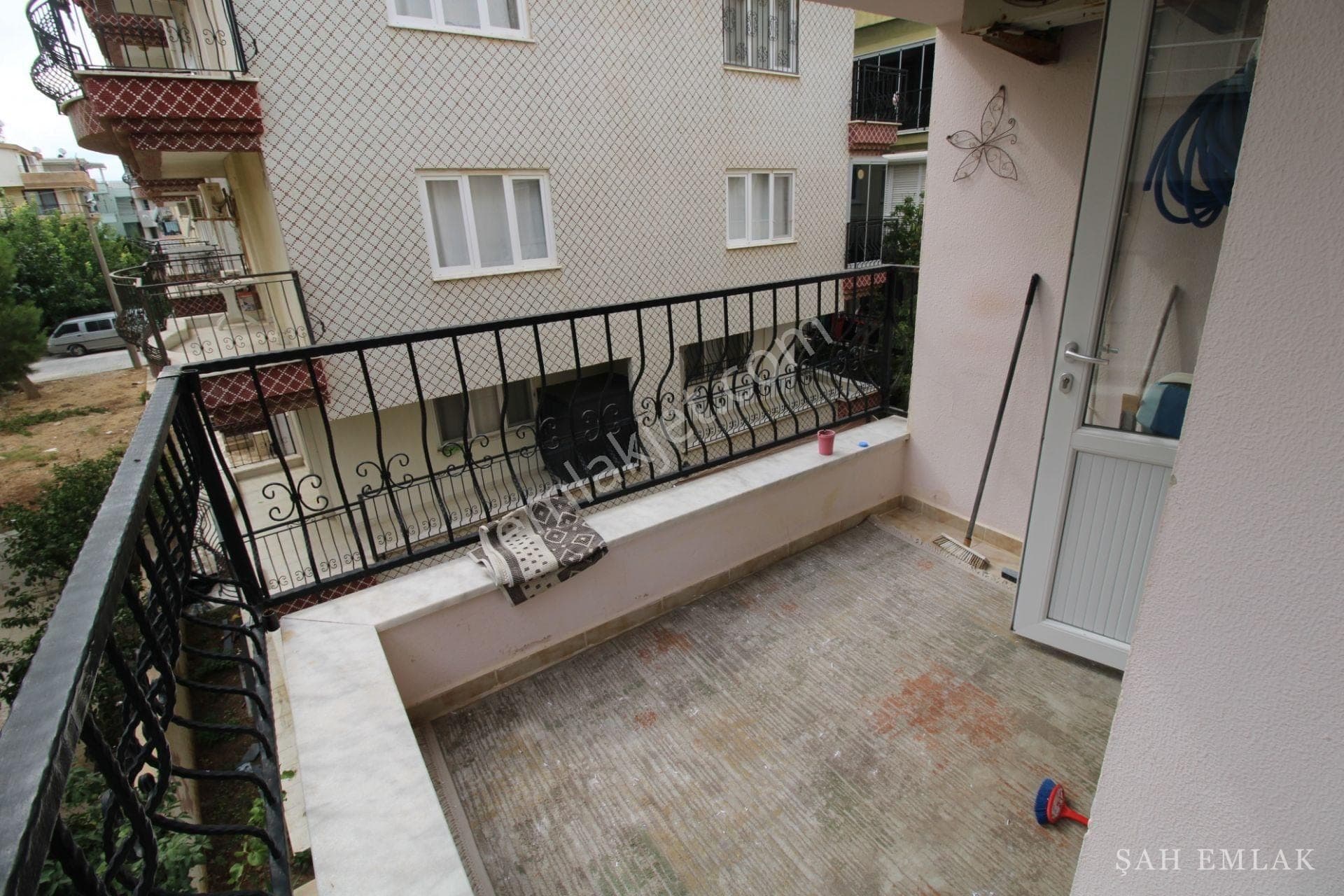 Altınkum'da denize 350 m, açık mutfaklı 3+1 kısmen eşyalı daire — fotoğraf 21