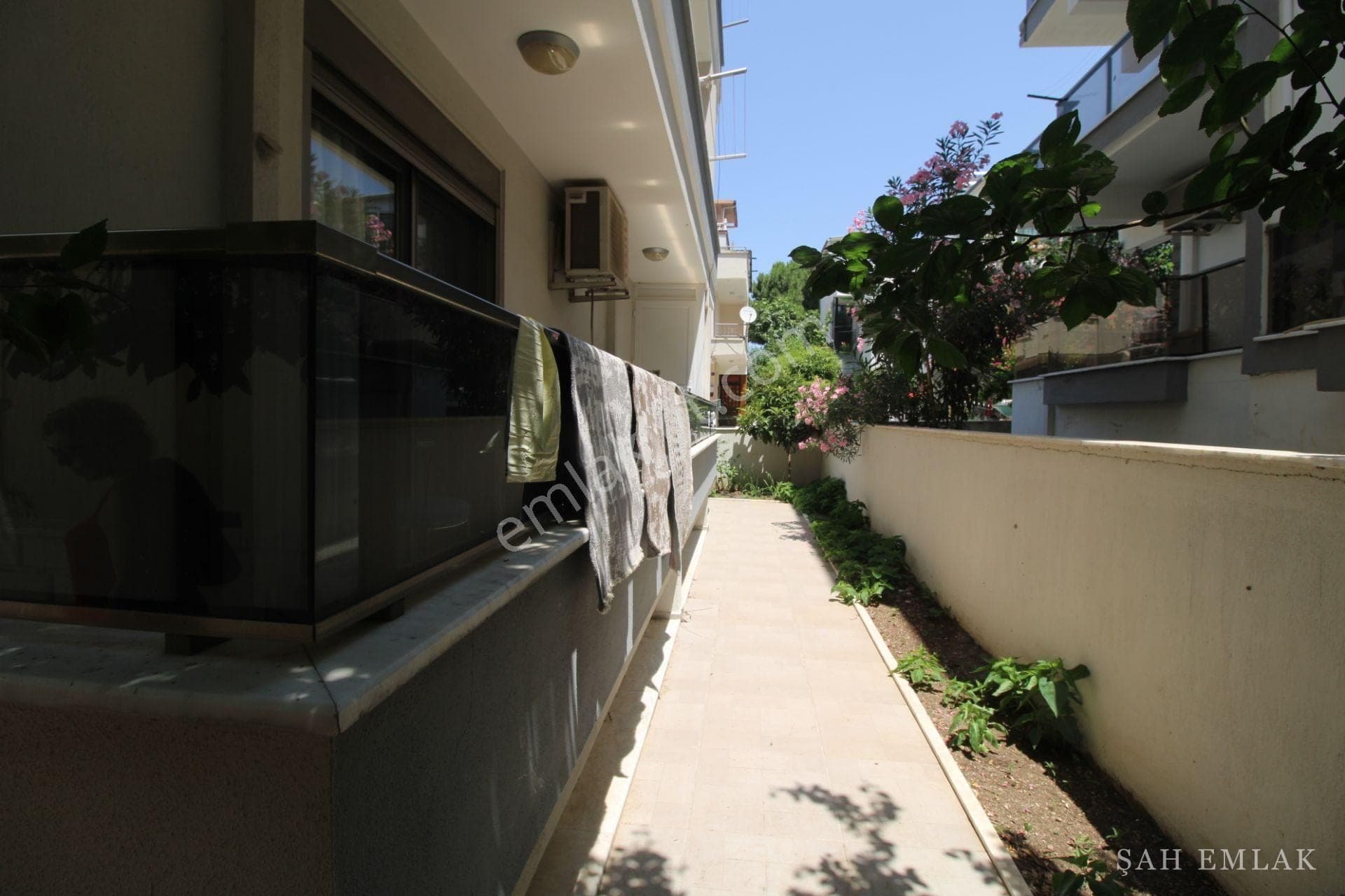1+1-Wohnung im Hochparterre in Altınkum, 200 m vom Meer — Foto 6
