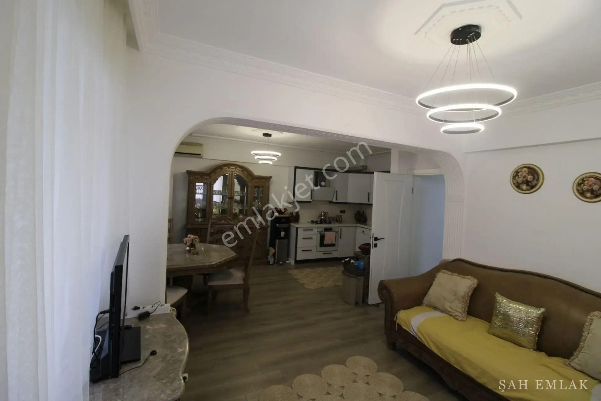 Furnished 3+1 garden-floor apartment 500 m from the sea in Yeni — photo 4