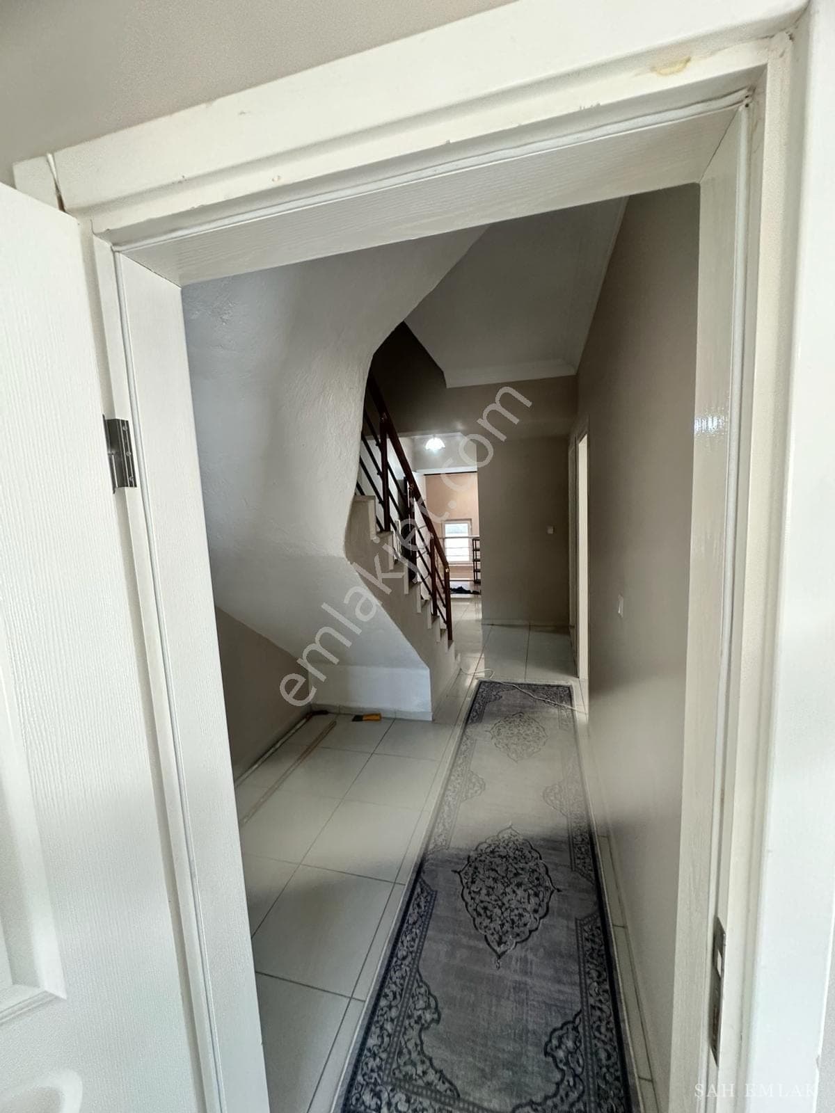 3+1 Dachgeschoss-Duplexwohnung an der Ege Caddesi, Efeler — Foto 9