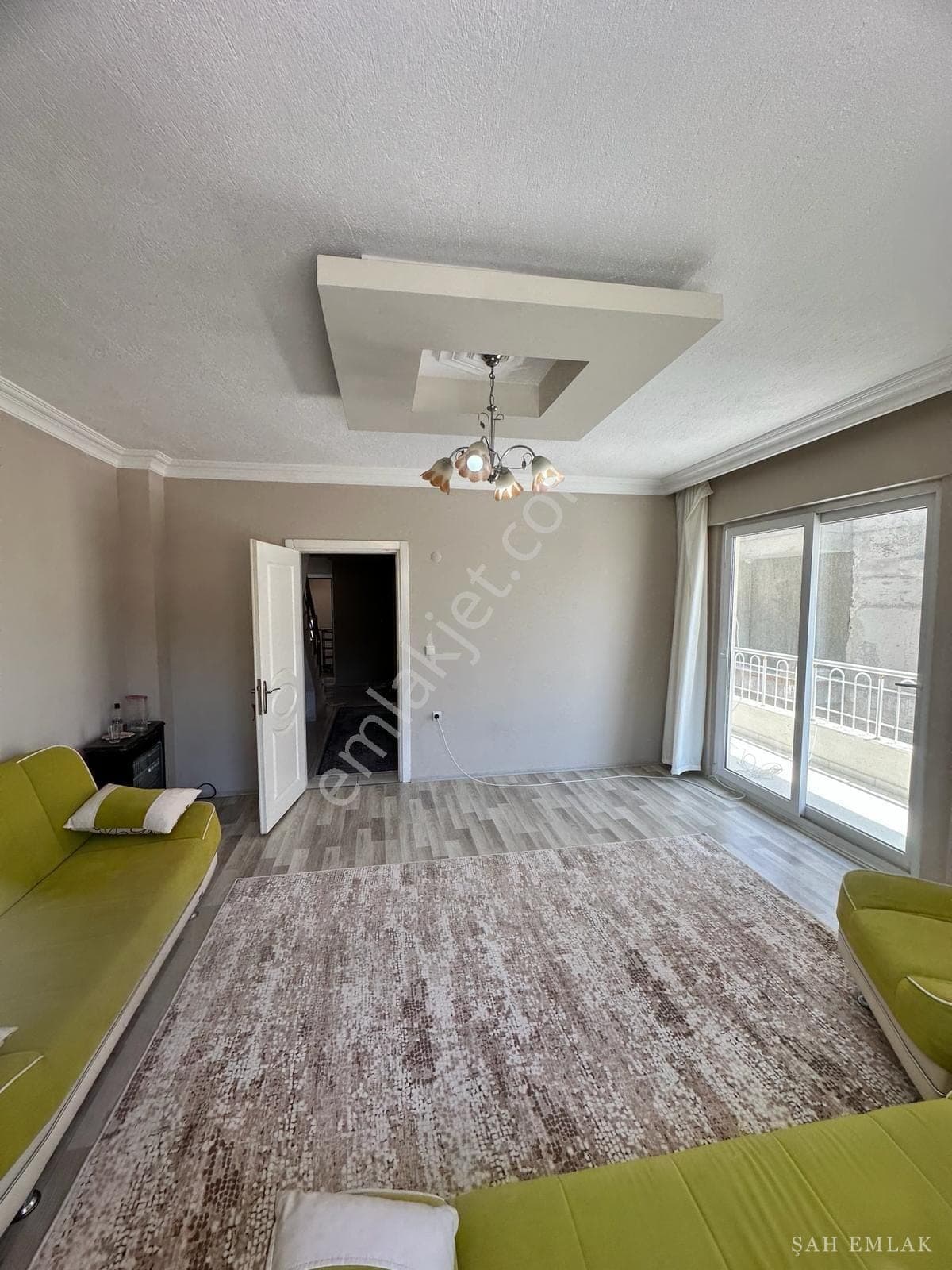 3+1 Dachgeschoss-Duplexwohnung an der Ege Caddesi, Efeler — Foto 12