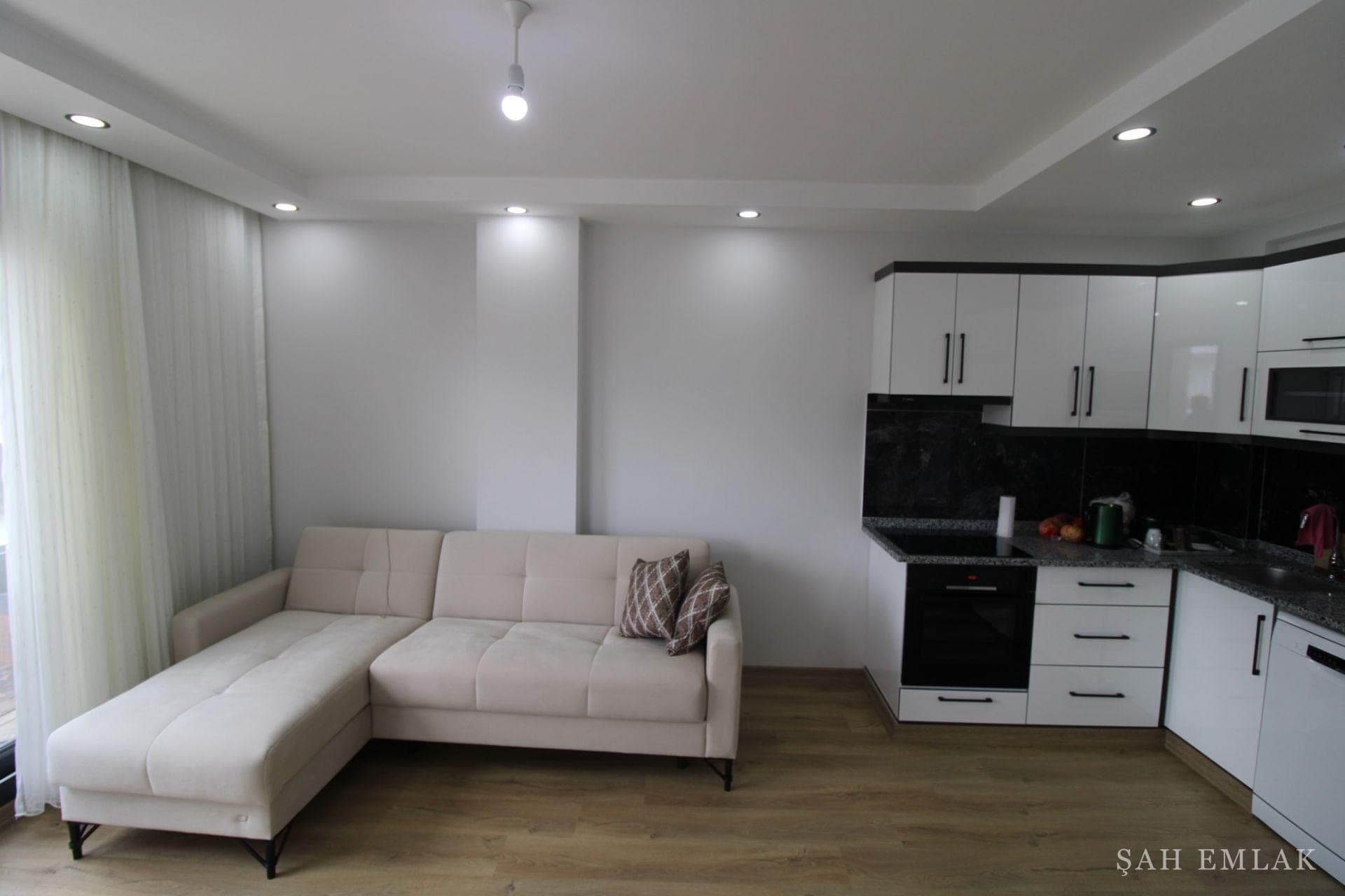 Furnished 2+1 apartment in a new building with lift, Efeler — photo 8