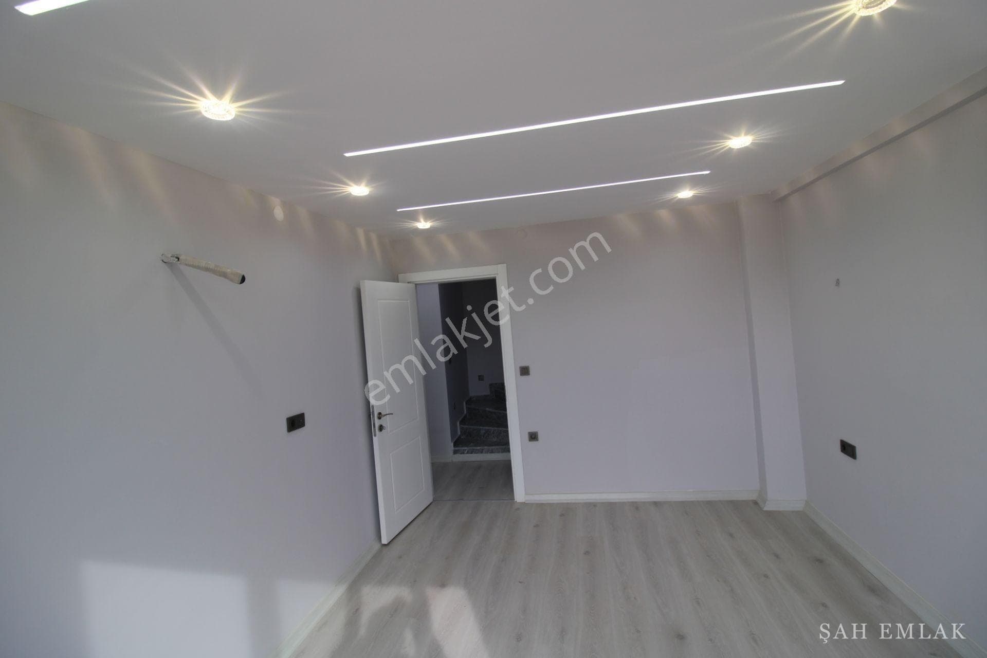 3+1 Reihenhaus-Villa zum Verkauf in Hisar, bezugsfertig — Foto 15