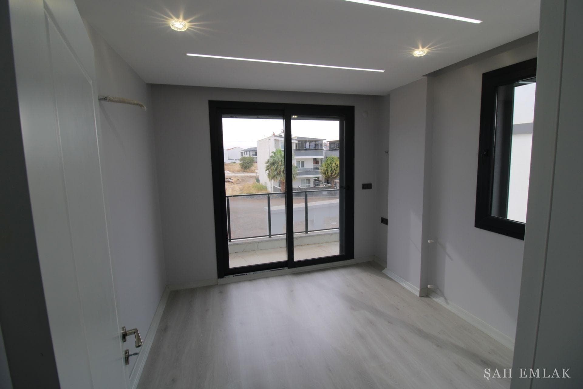 Hisar'da satılık 3+1 bitişik nizam villa, oturuma hazır — fotoğraf 18