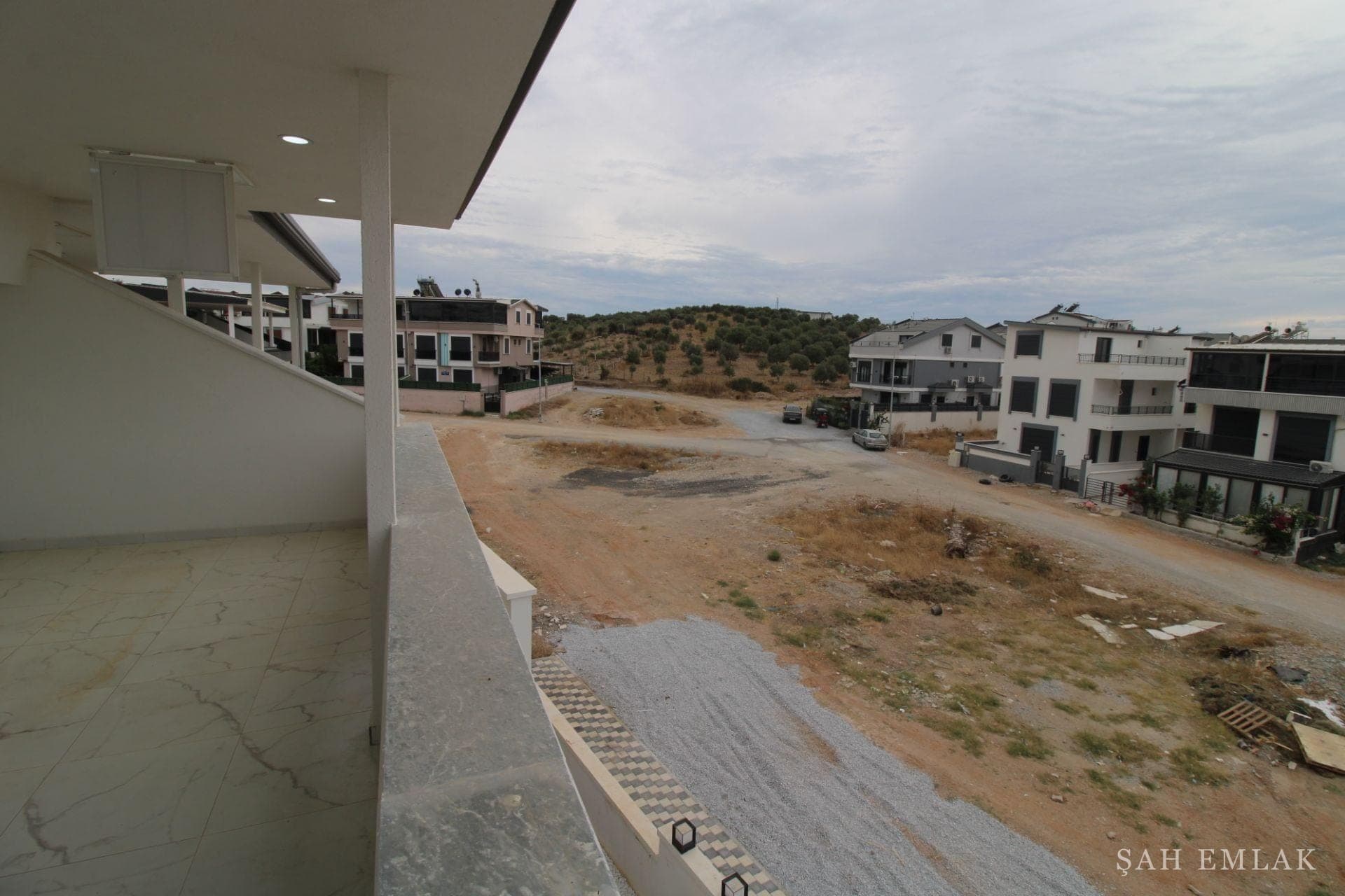 Hisar'da satılık 3+1 bitişik nizam villa, oturuma hazır — fotoğraf 27