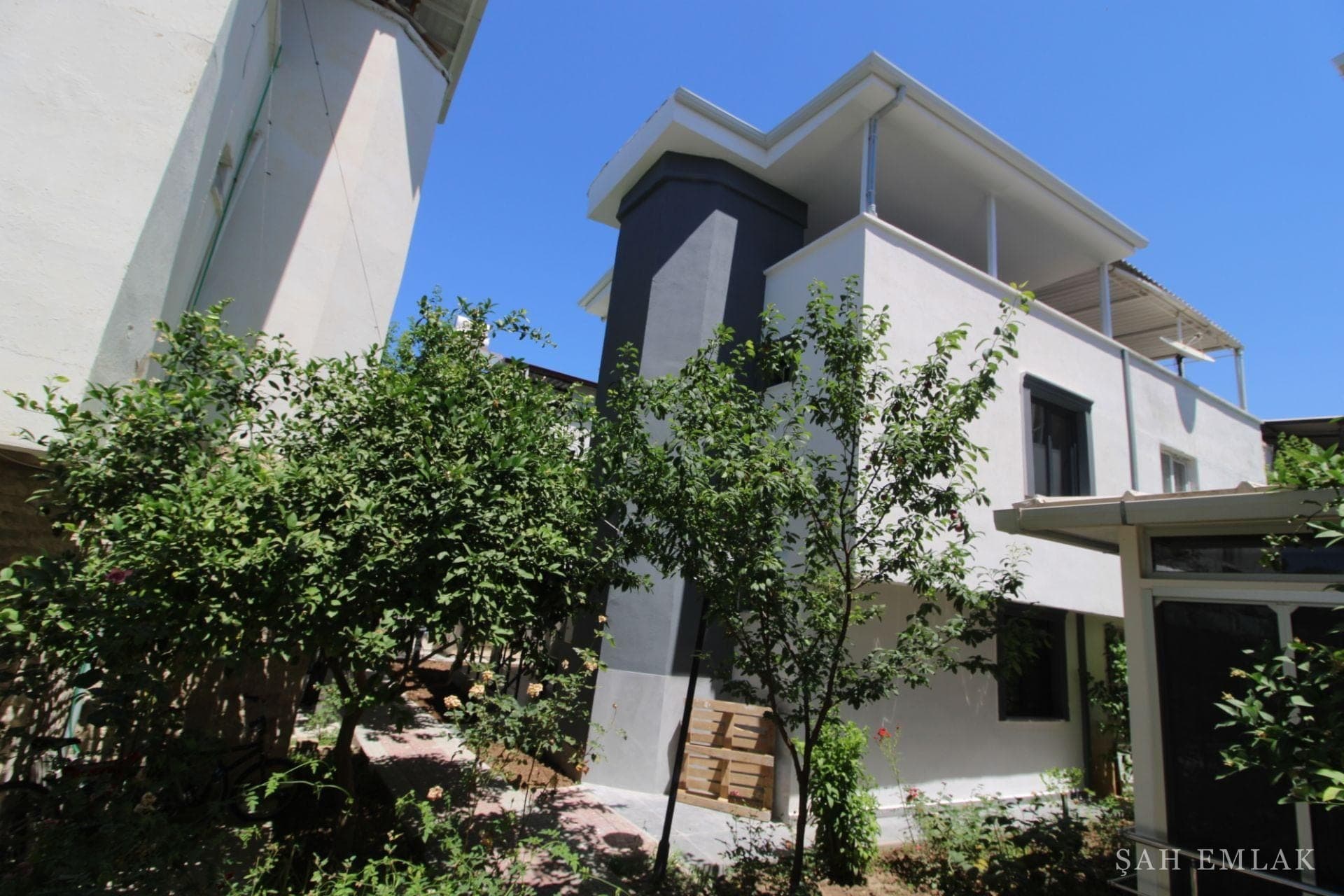 Mavişehir'de denize 500 m mesafede 3+1 bahçeli villa, açık mutfak — fotoğraf 5