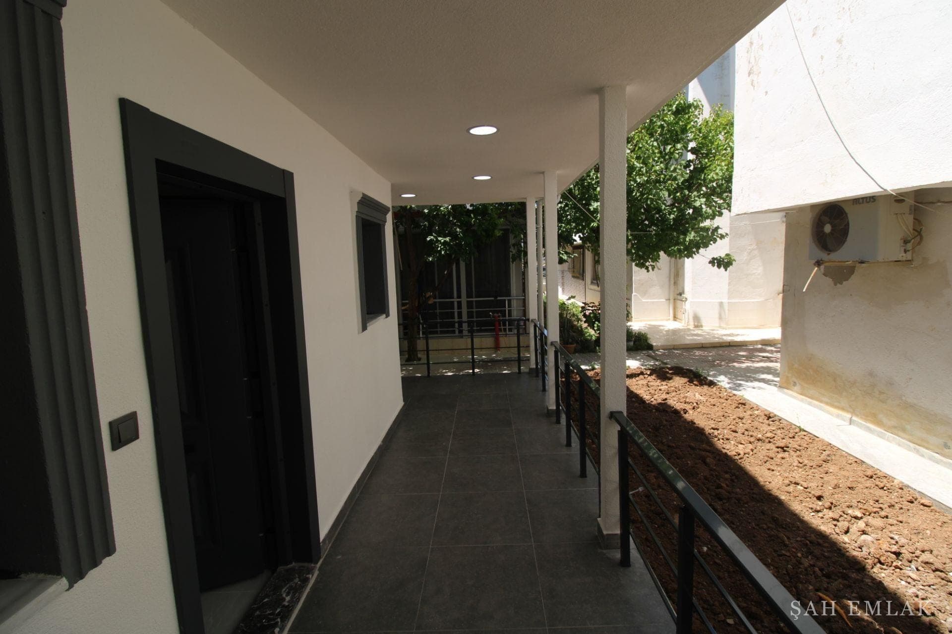 Mavişehir'de denize 500 m mesafede 3+1 bahçeli villa, açık mutfak — fotoğraf 10