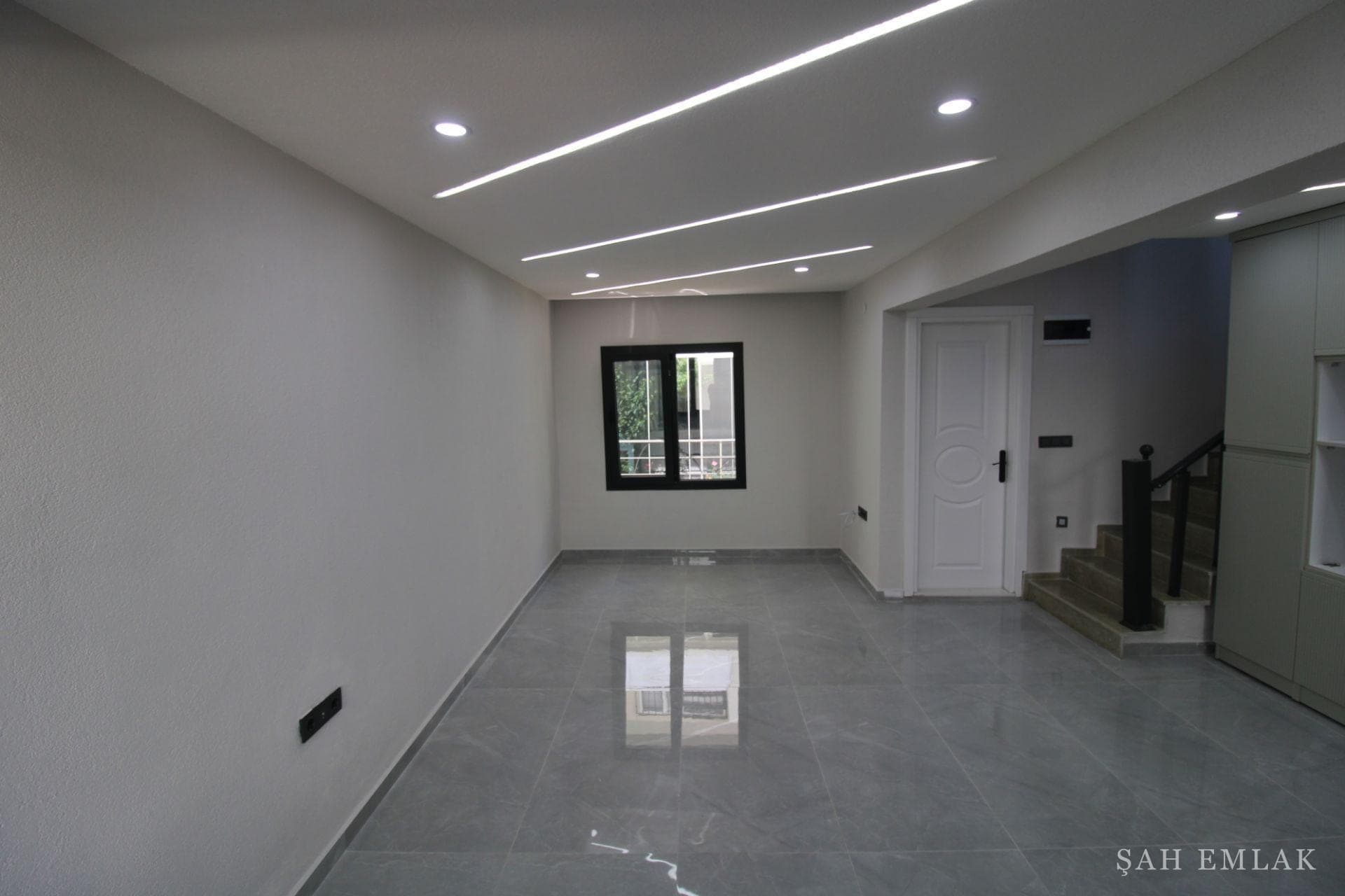 Mavişehir'de denize 500 m mesafede 3+1 bahçeli villa, açık mutfak — fotoğraf 11