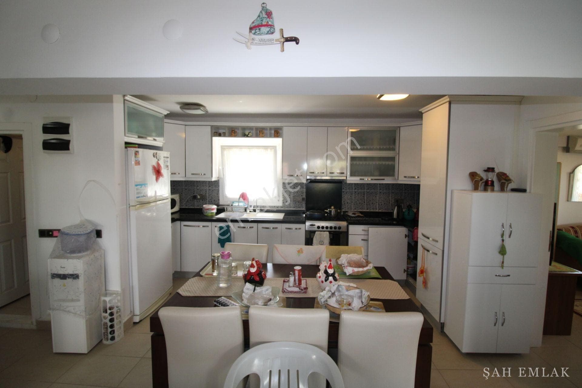 6+1 freistehende Villa in der Yeşilkent-Anlage, 100 m zum Meer — Foto 15