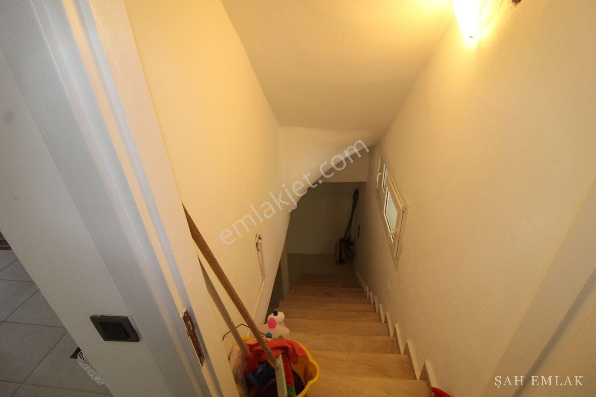 6+1 freistehende Villa in der Yeşilkent-Anlage, 100 m zum Meer — Foto 23