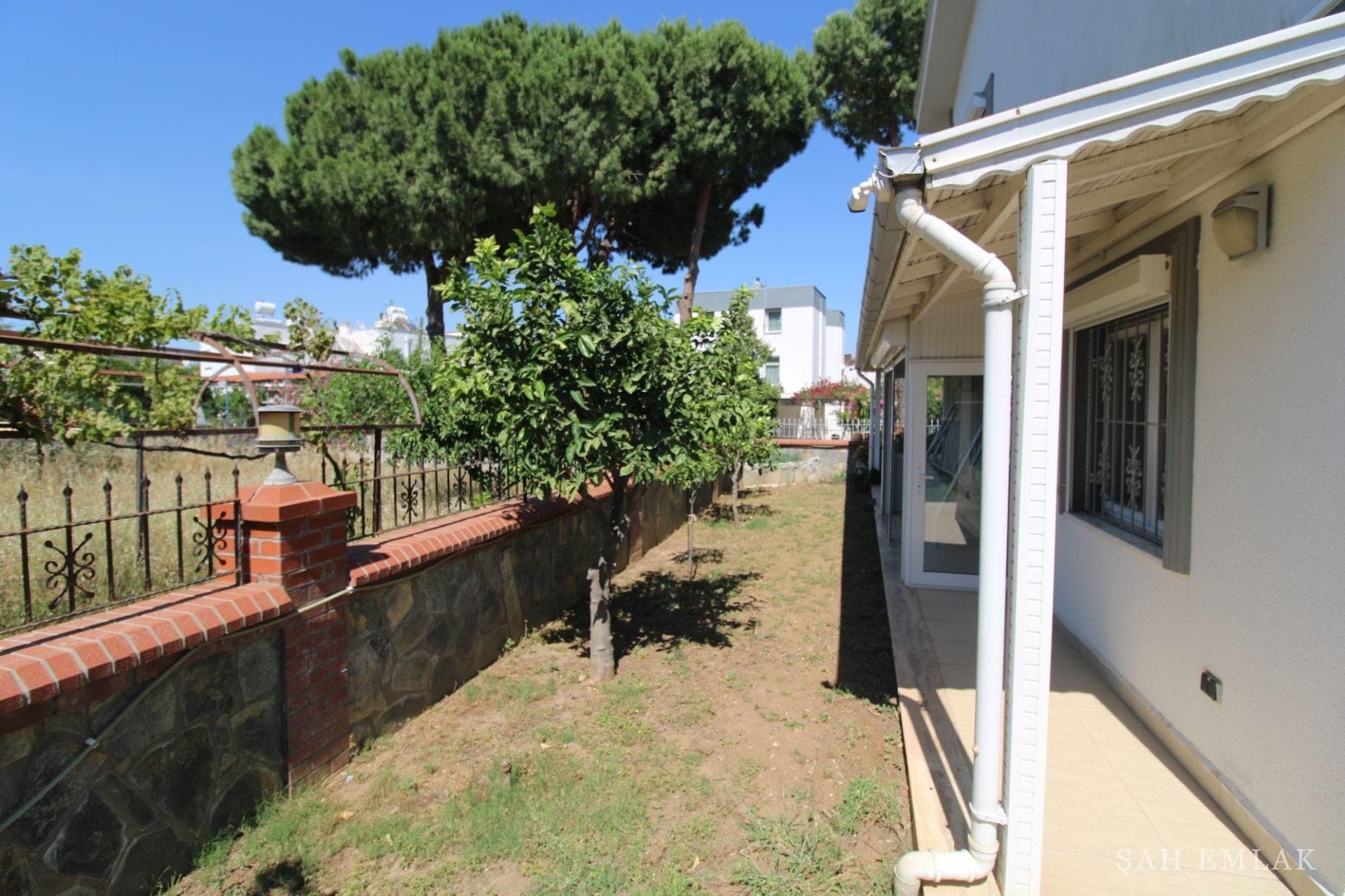 Yeşilkent Sitesi'nde denize 100 metre, 6+1 müstakil villa — fotoğraf 19