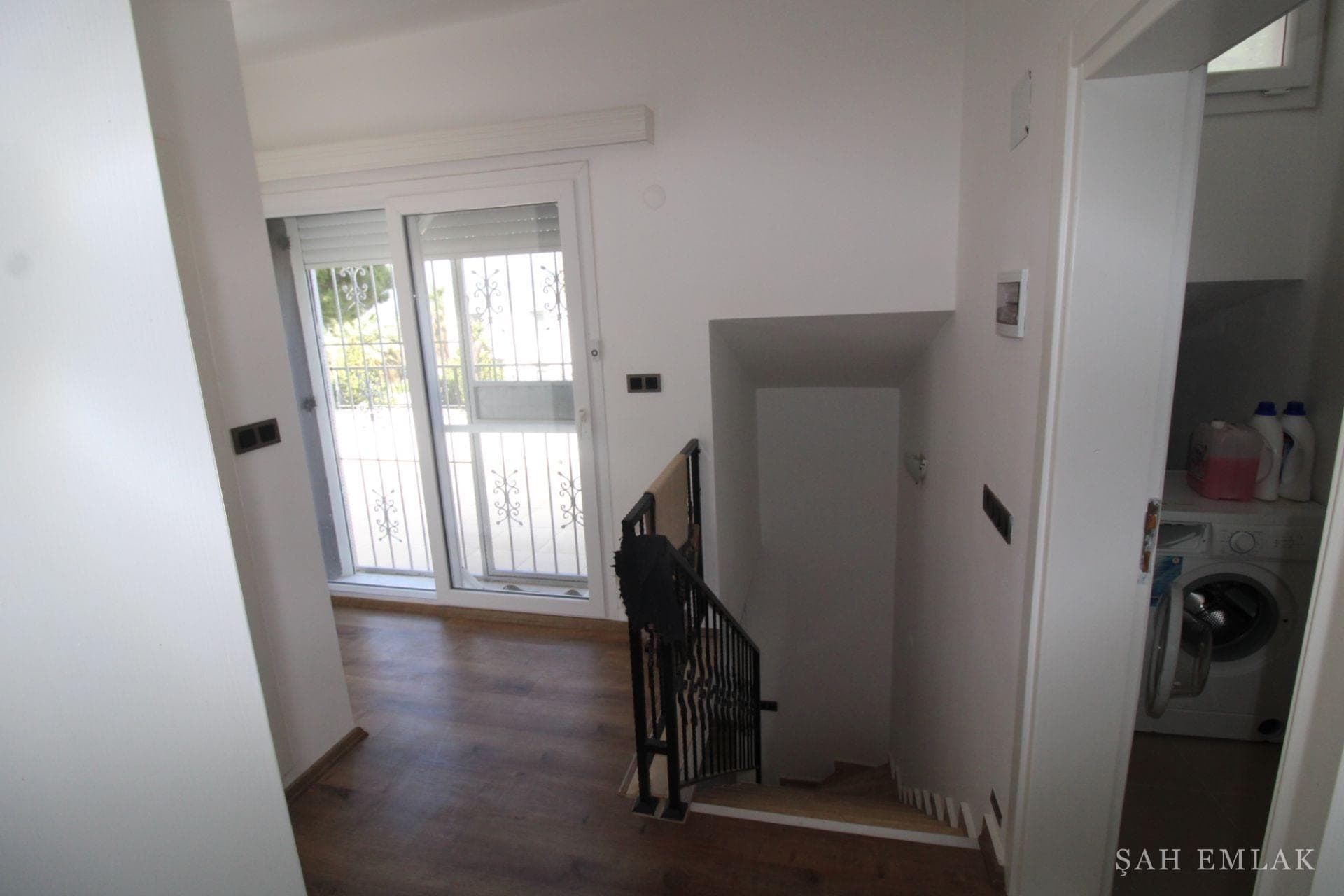 Yeşilkent Sitesi'nde denize 100 metre, 6+1 müstakil villa — fotoğraf 34