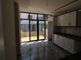 AYDIN DİDİM EFELER 4+1 AYRI MUTFAK BİTİŞİK NİZAM