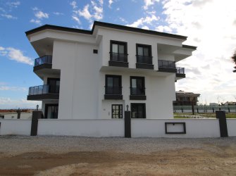 DİDİM CUMHURUYET MAH 2+1 GİRİŞ KAT HAVUZLU SİTE İCİN DE