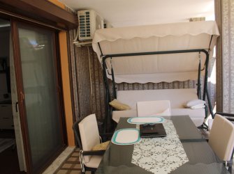 aydın didim altınkum havuzlu site içinde 4+1 müstakil villa