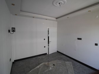 DİDİM SATILIK 5+1 AYRI MUTFAK MÜSTAKİL VİLLA 330 M2 ARSA İÇİNDE